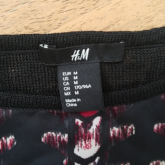 💥5 for $20💥H&M top - Picture 3 of 6